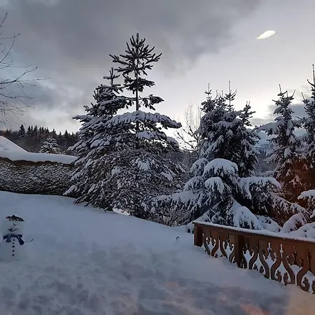 Tres Belle Vue Pour Un De 200 M2 Chalet *